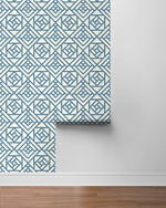 160471WR lattice peel and stick wallpaper roll from Surface Style