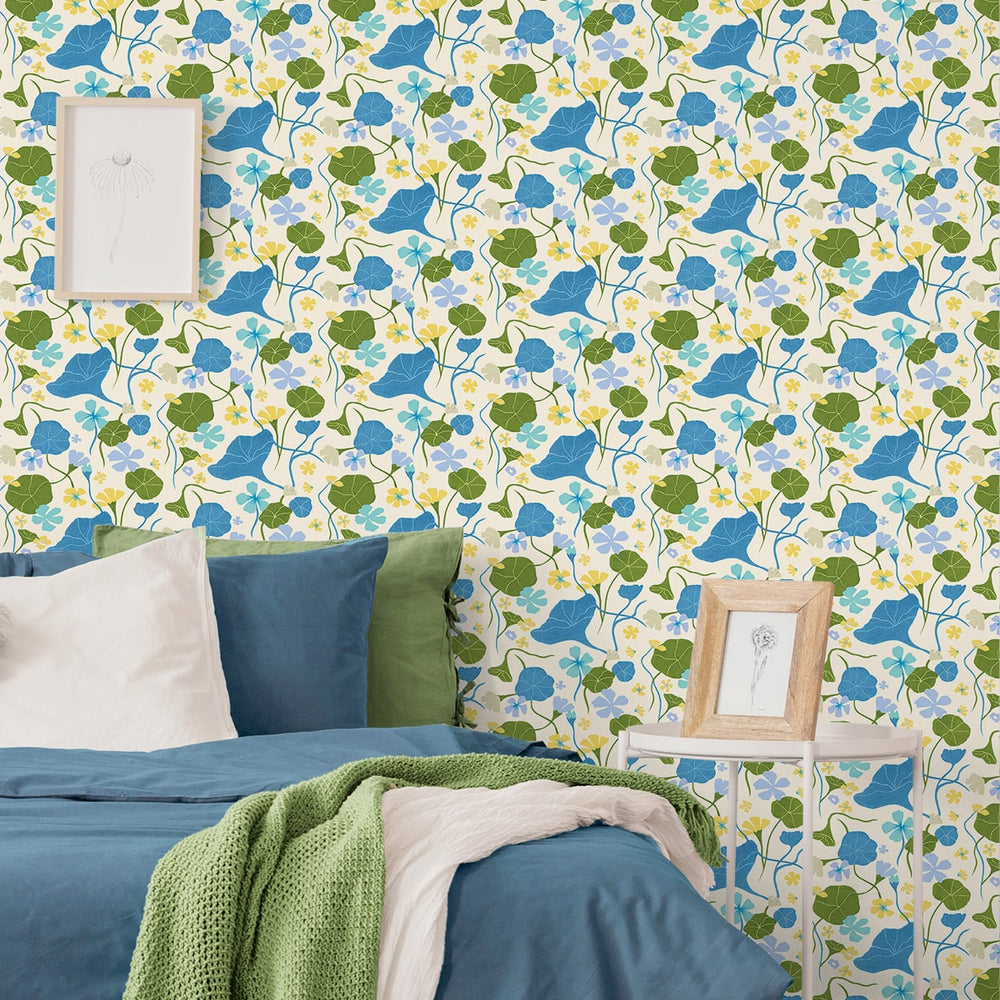 
                  
                    140141WR Nasturtiums floral peel and stick wallpaper decor from Elana Gabrielle
                  
                