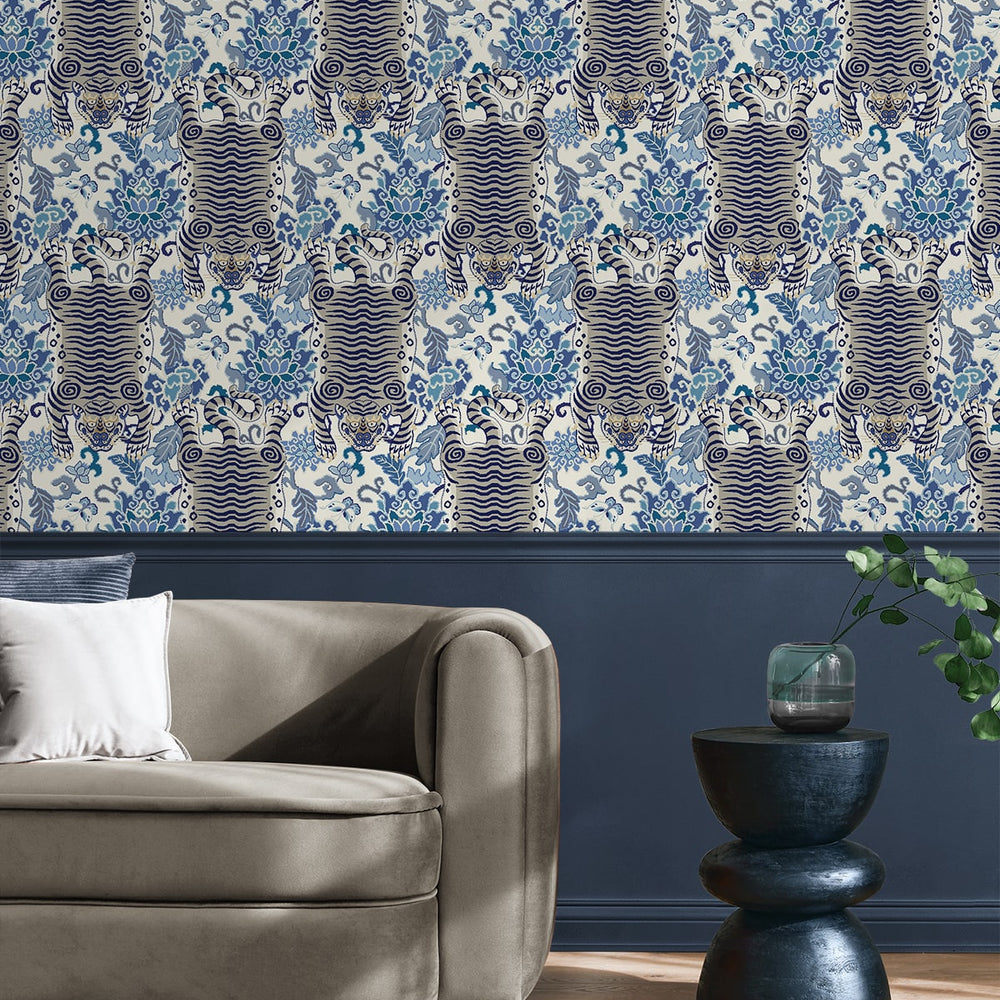 
                  
                    160041WR1 Tiger Eye peel and stick wallpaper living room from Surface Style
                  
                