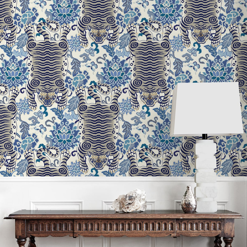 
                  
                    160041WR1 Tiger Eye peel and stick wallpaper decor from Surface Style
                  
                