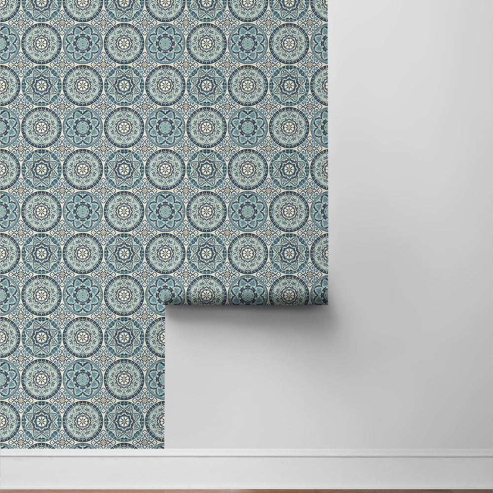 
                  
                    160170WR geometric peel and stick wallpaper roll from Surface Style
                  
                