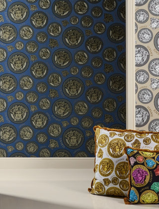 386113X medallion wallpaper decor from Versace