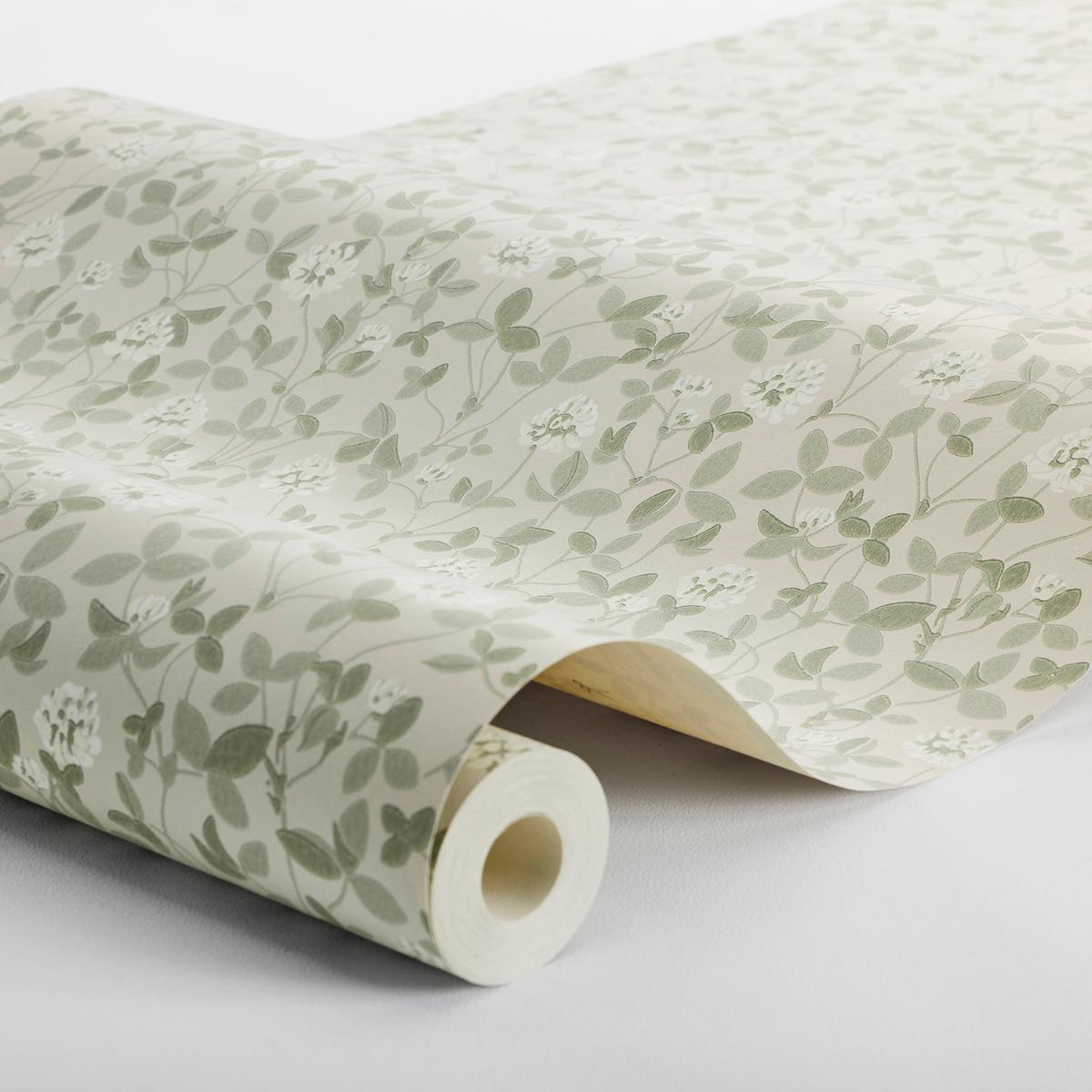 6977 Boråstapeter Klöver Floral Unpasted Wallpaper Roll at Say Decor