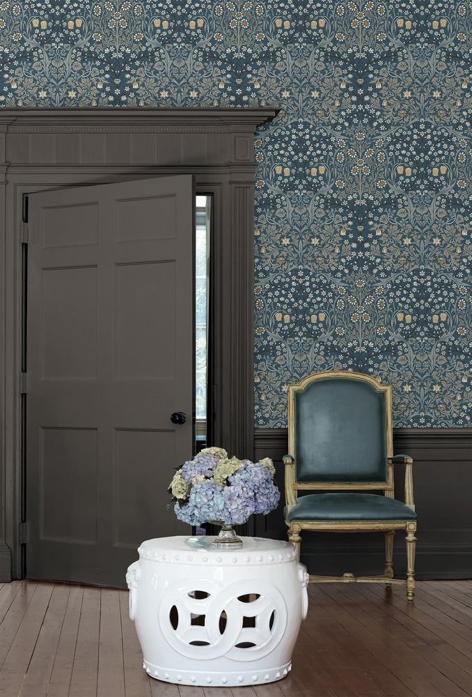 EP10112 vintage floral prepasted wallpaper entryway from Seabrook Designs