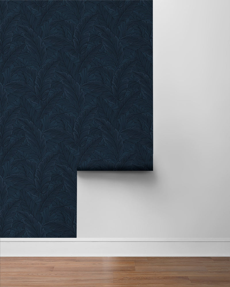 ET13002 leaf wallpaper roll from Seabrook Designs