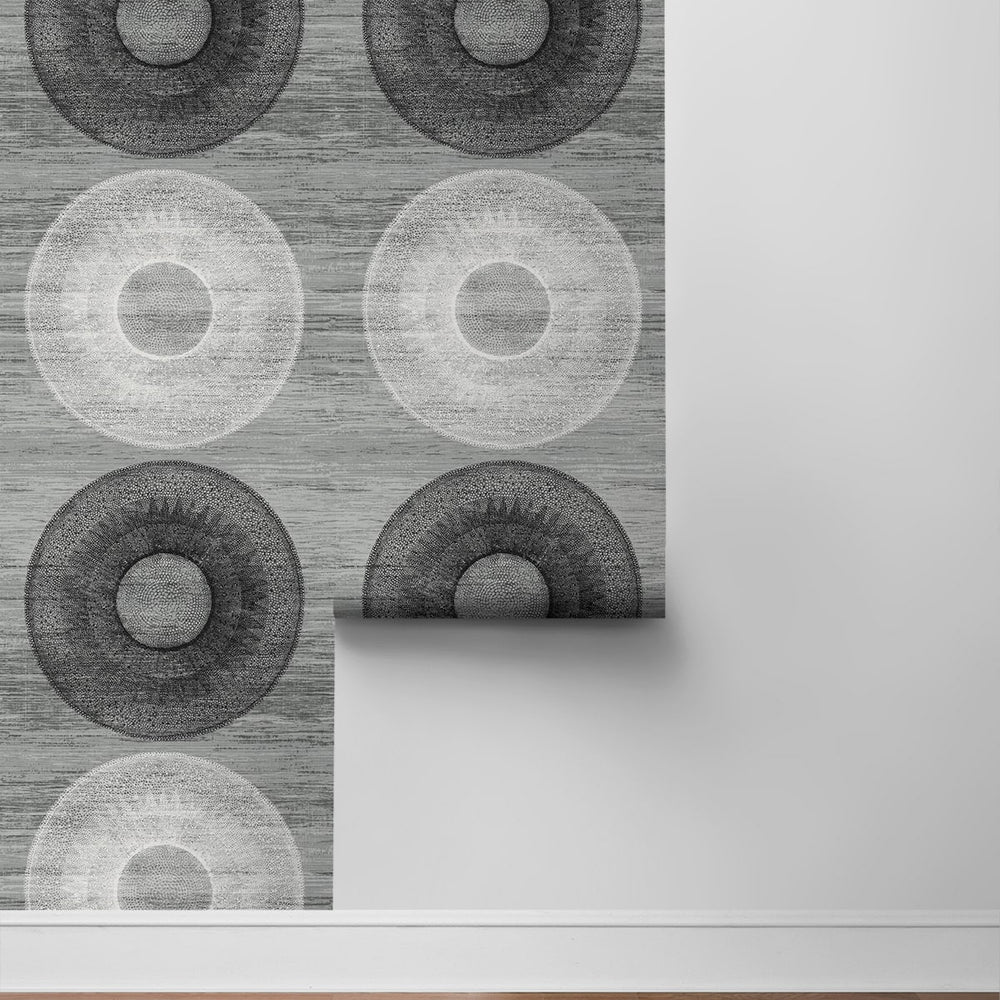 
                  
                    HG11600 geometric peel and stick wallpaper roll from Harry & Grace
                  
                