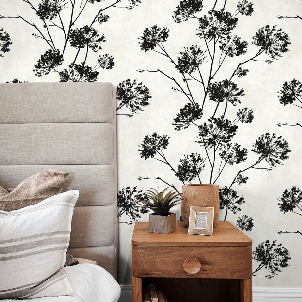 
                  
                    HG12100 floral peel and stick wallpaper bedroom from Harry & Grace
                  
                