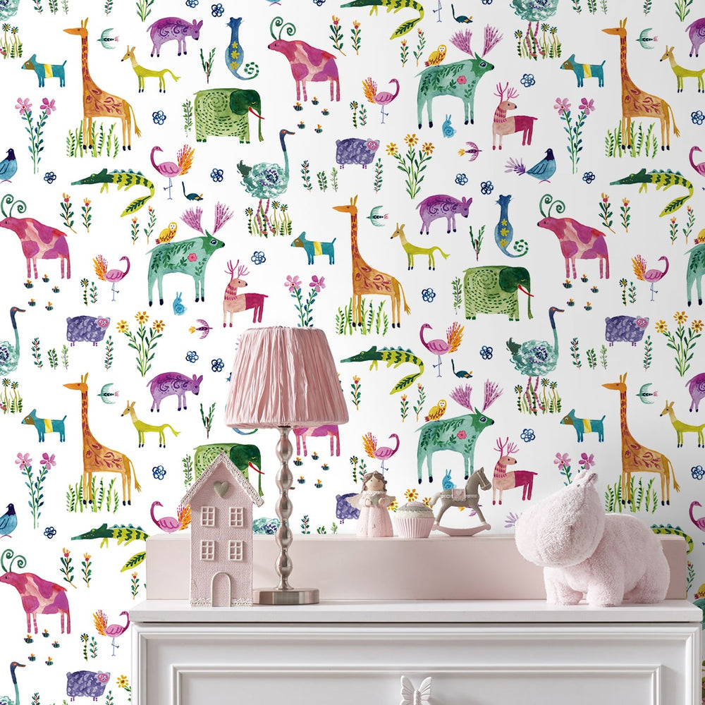 
                  
                    HG12800 animal peel and stick wallpaper decor from Harry & Grace
                  
                