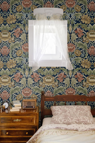 HG14002 acanthus floral vintage peel and stick wallpaper bed from Harry & Grace