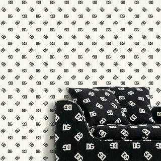 Dolce & Gabbana Casa DG Mediano logo vinyl wallpaper living room in shade Porcelain & Black