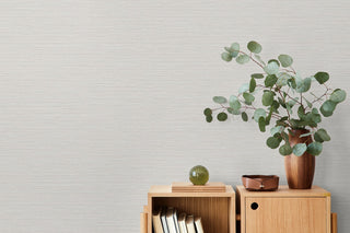 TH92110 faux grasscloth textured vinyl wallpaper decor from the Fibers and Threads collection by Seabrook Designs