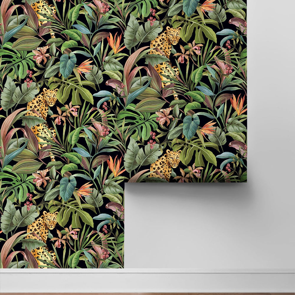 
                  
                    Jungle peel and stick wallpaper DB20100 roll from Daisy Bennett Designs
                  
                