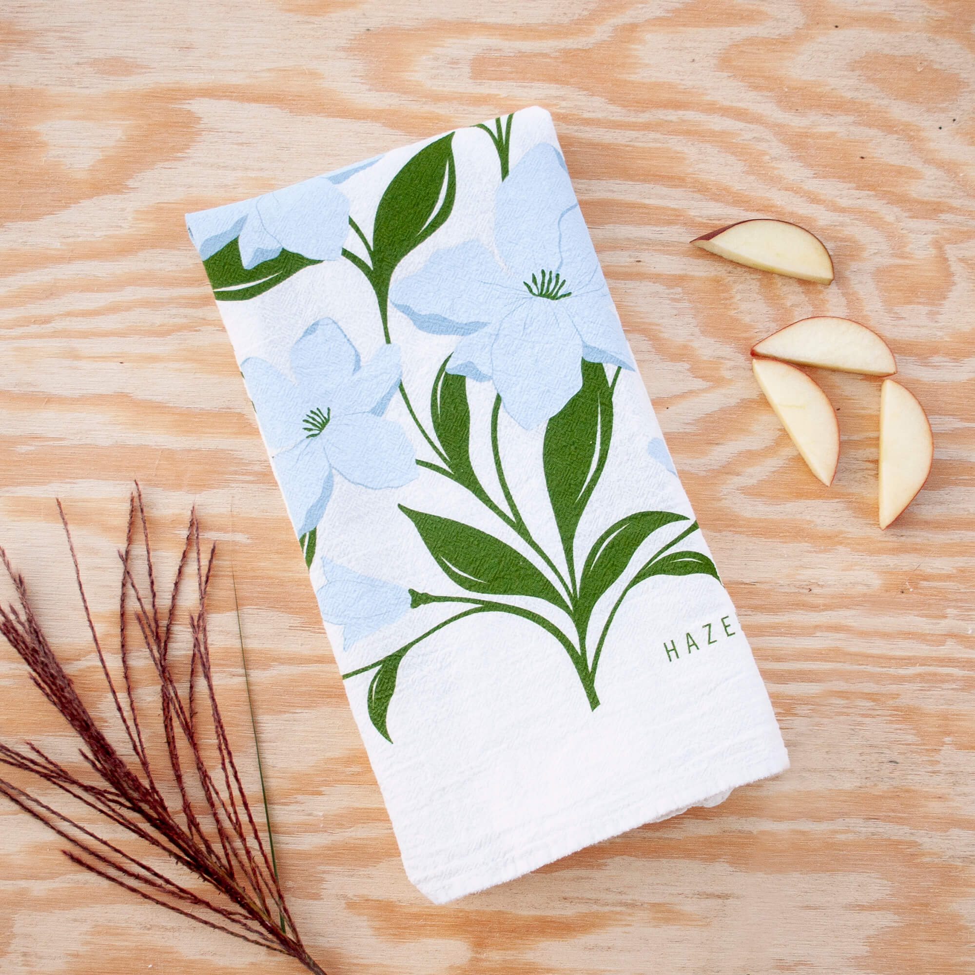 Hazelmade Classic Dogwood Floral Tea Towel – Say Decor LLC