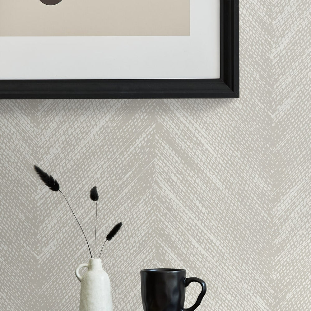
                  
                    EG10605 chevron striped wallpaper decor from the Geometric Textures collection by Etten Studios
                  
                