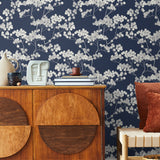 ET10502 bayberry blossom floral wallpaper decor from Seabrook Designs