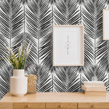ET10735 palm leaf wallpaper decor from Seabrook Designs
