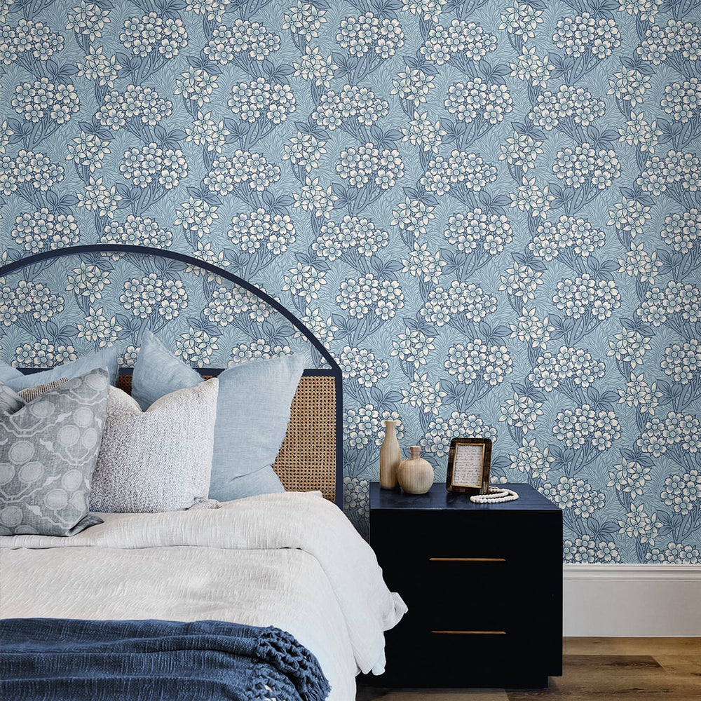 
                  
                    Floral wallpaper bedroom ET12022 from the Arts & Crafts collection by Etten Studios
                  
                