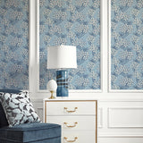Floral wallpaper decor ET12022 from the Arts & Crafts collection by Etten Studios