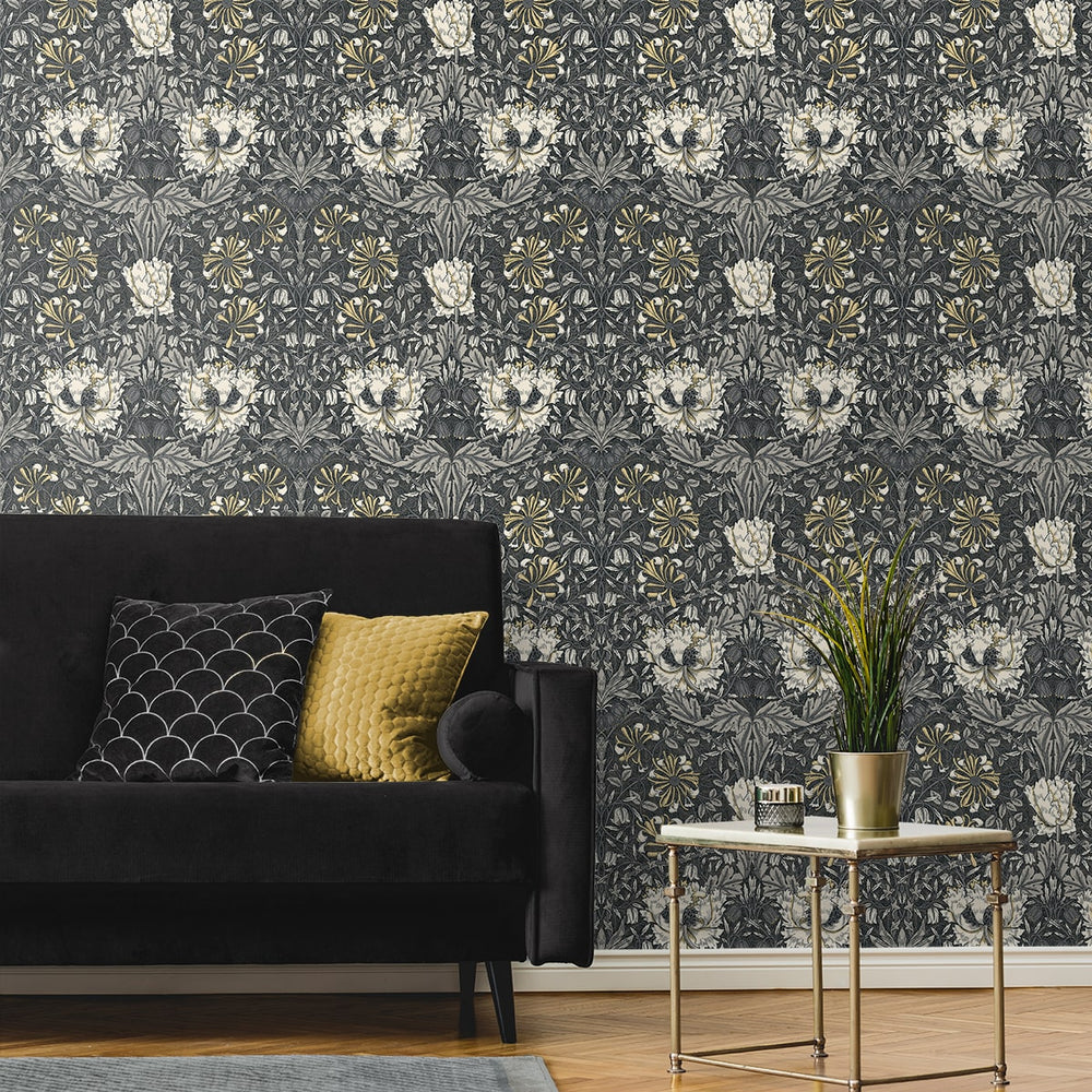 
                  
                    Vintage floral wallpaper living room ET12608 from the Victorian Garden collection by Seabrook Designs
                  
                