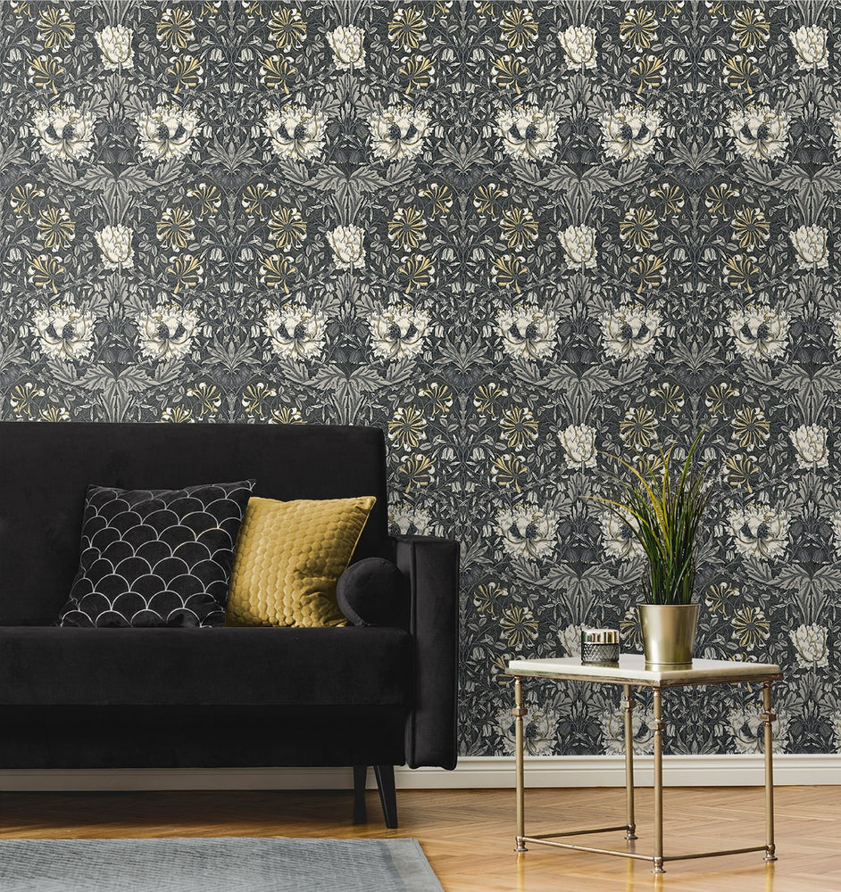 Vintage floral wallpaper living room ET12608 from the Victorian Garden collection by Seabrook Designs