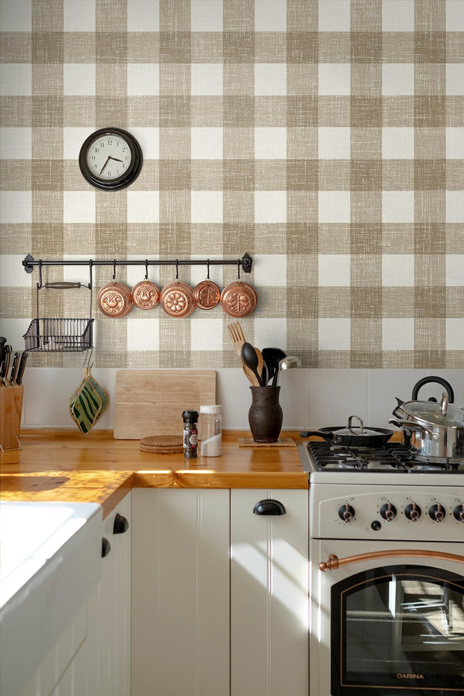 FC62306 gingham plaid wallpaper kitchen from the French Country collection by Seabrook Designs