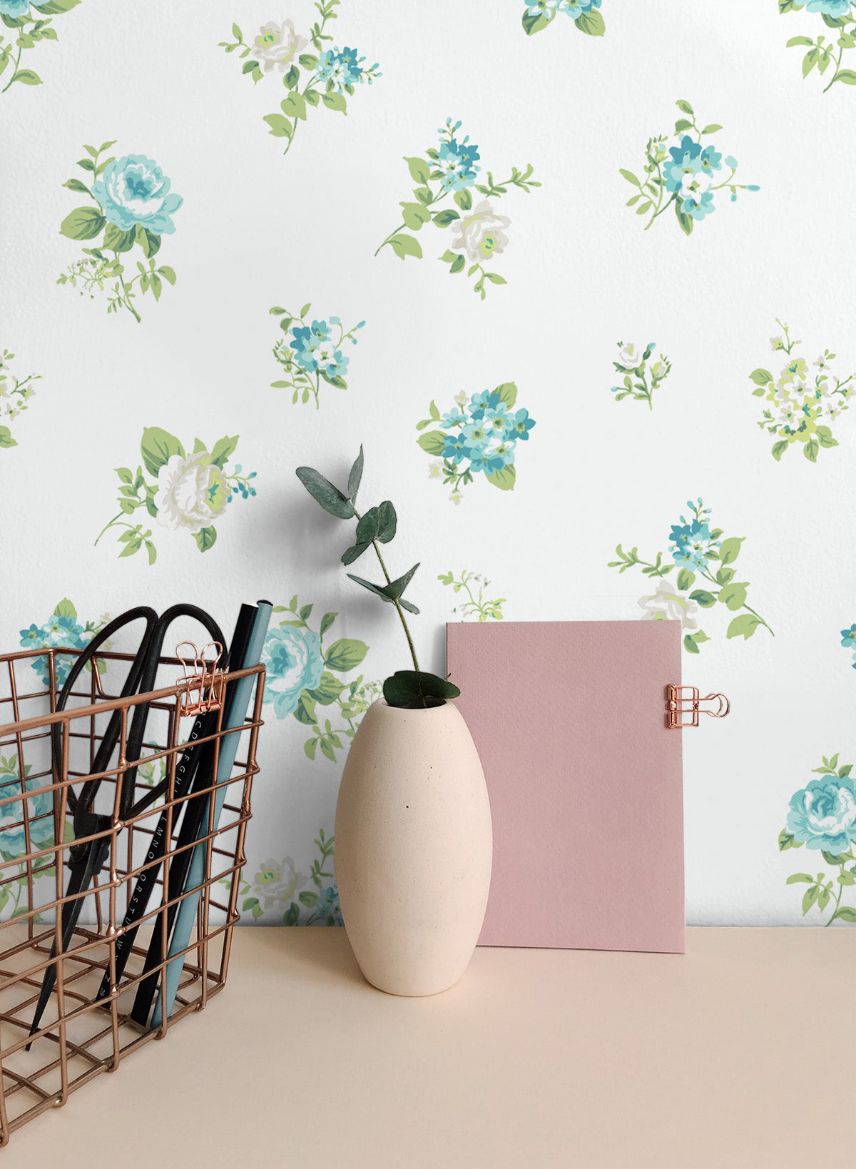 SD20808CH Dena tossed floral unpasted wallpaper desk