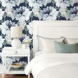 Floral peel and stick wallpaper bedroom HG10302 from Harry & Grace