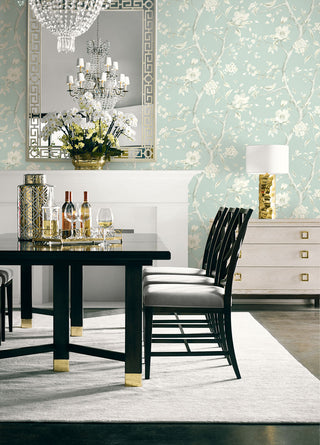 Luxe Retreat Southport Floral Trail Unpasted Wallpaper
