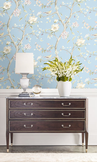 Luxe Retreat Southport Floral Trail Unpasted Wallpaper