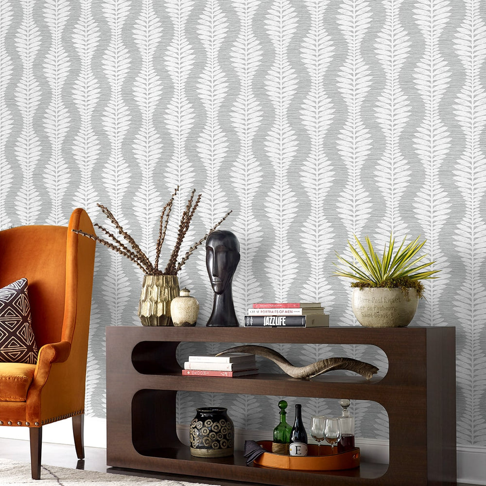 
                  
                    LN40508 palm ogee textured vinyl wallpaper entryway from Lillian August
                  
                