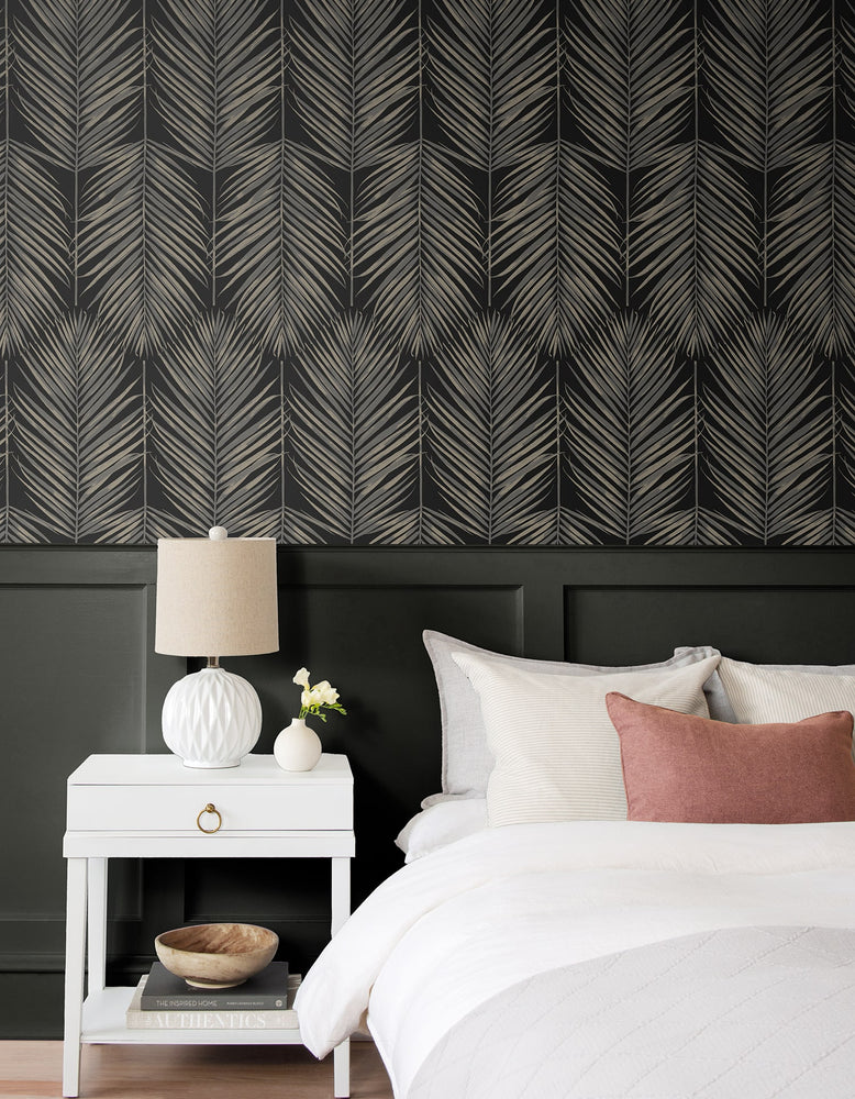 MB30000 palm leaf wallpaper bedroom from the Beach House collection by Seabrook Designs