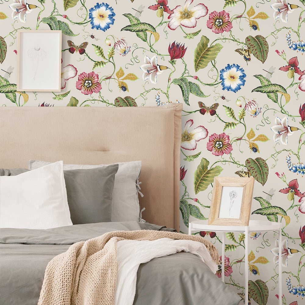 
                  
                    Floral peel and stick wallpaper bedroom NW43001 from NextWall
                  
                