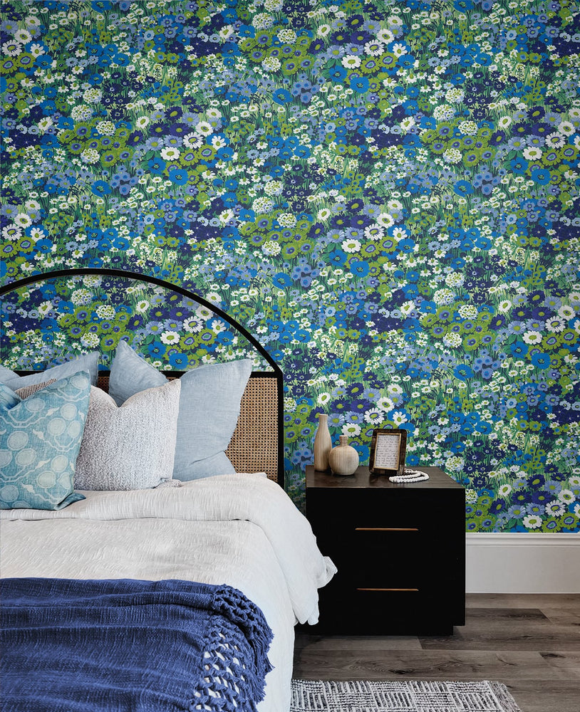 Floral peel and stick wallpaper bedroom NW46102 from NextWall