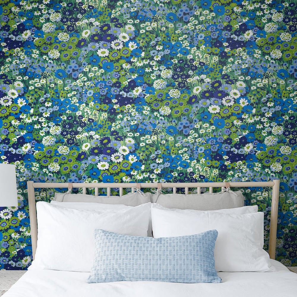 
                  
                    Floral peel and stick wallpaper dorm NW46102 from NextWall
                  
                