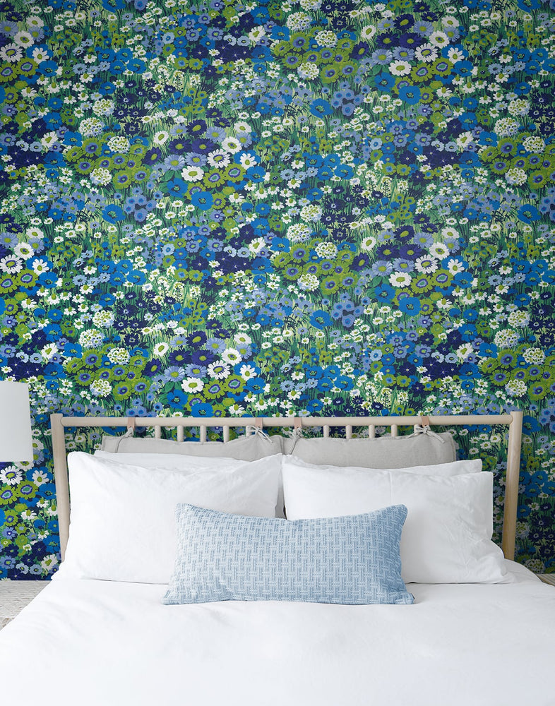 Floral peel and stick wallpaper dorm NW46102 from NextWall