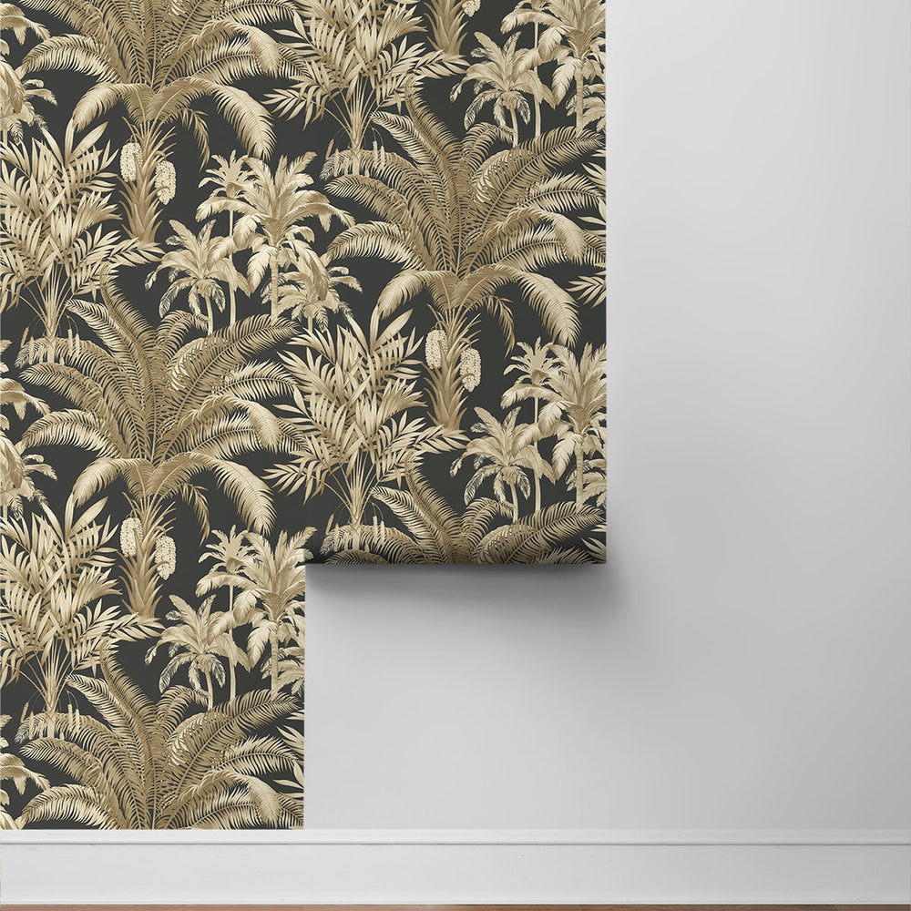 
                  
                    PR12100 palm leaf prepasted wallpaper roll from Seabrook Designs
                  
                