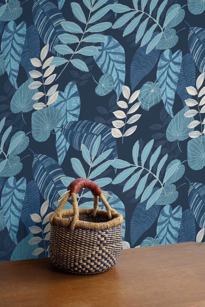 RY30902 tropicana leaves botanical wallpaper basket from the Boho Rhapsody collection by Seabrook Designs