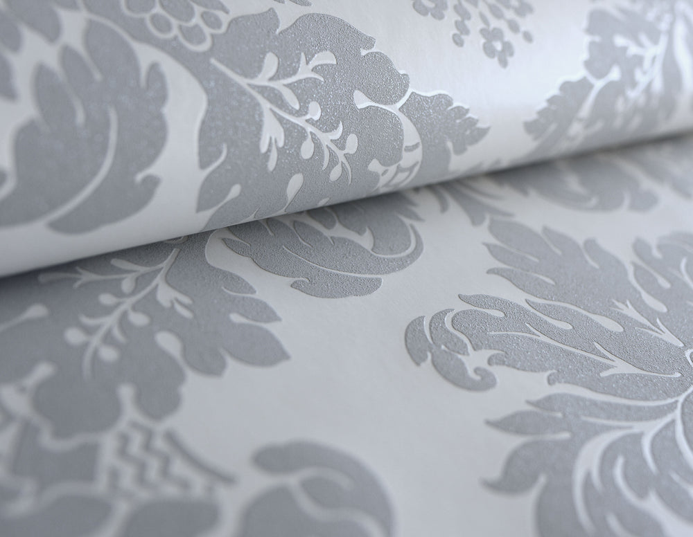 UK10432 glitter damask wallpaper detail from the Black and White collection by Etten Gallerie